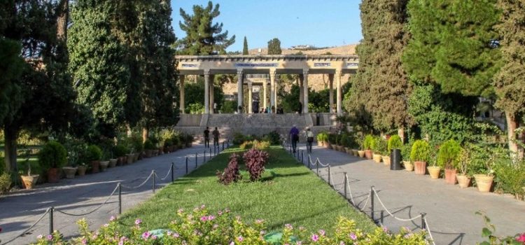 hafezieh-jardin-shiraz