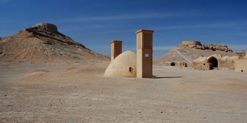 tower-of-silence-dakhmeh-yazd